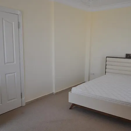 Toros Apartment